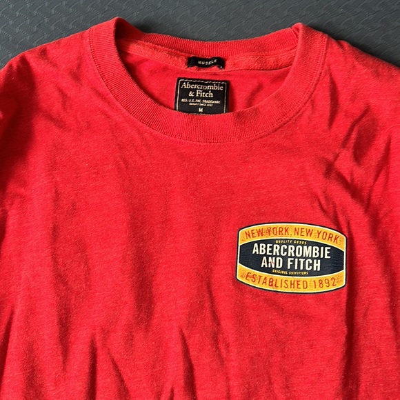 REDUCED!!Men’s long sleeve top - Picture 2 of 5